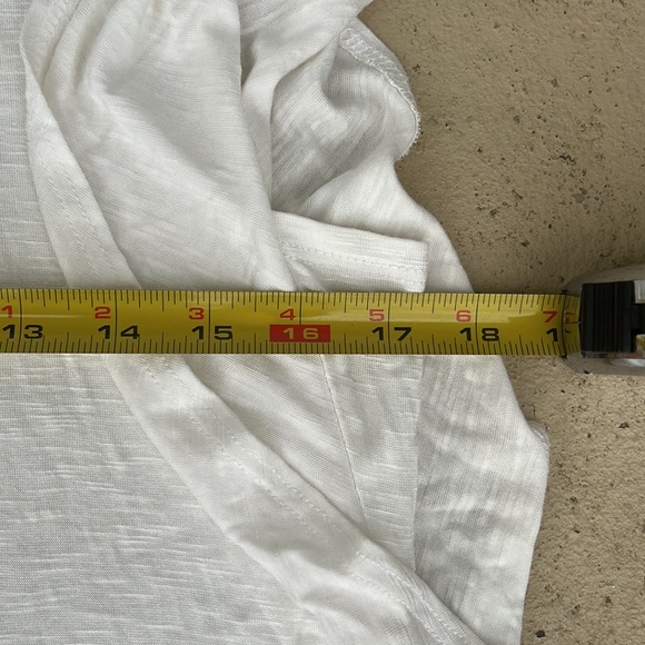 EUC Lazy Sundays off white unique top - Picture 5 of 9